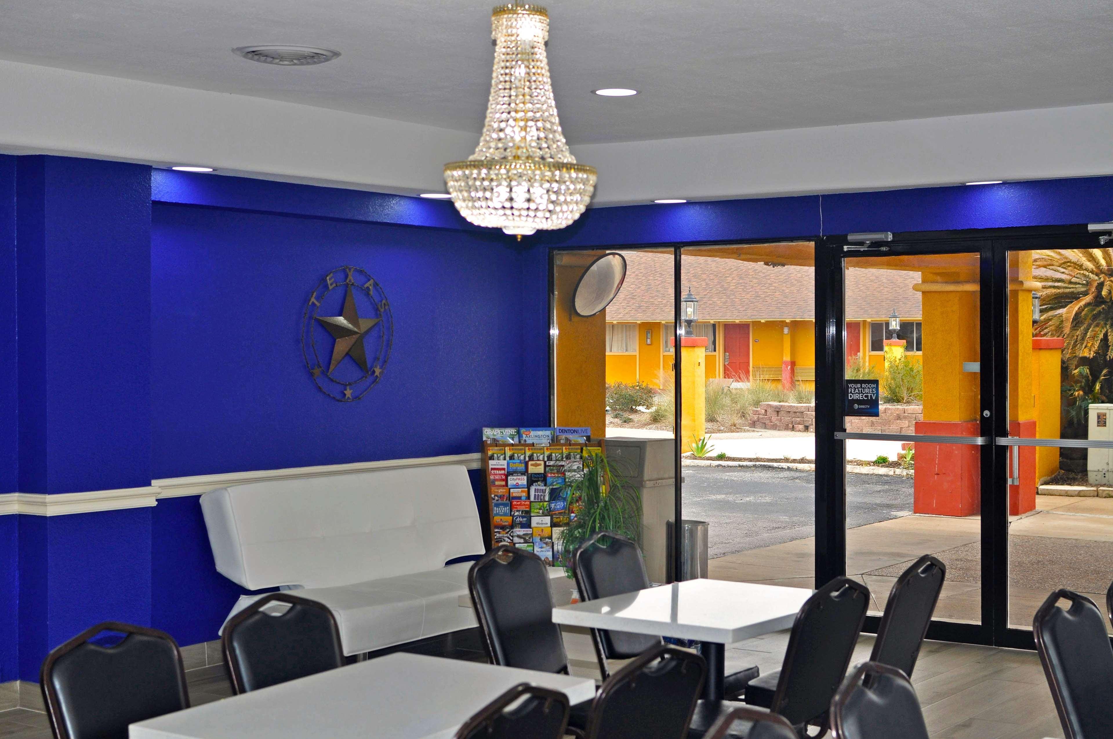 Americas Best Value Inn & Suites Brenham Luaran gambar