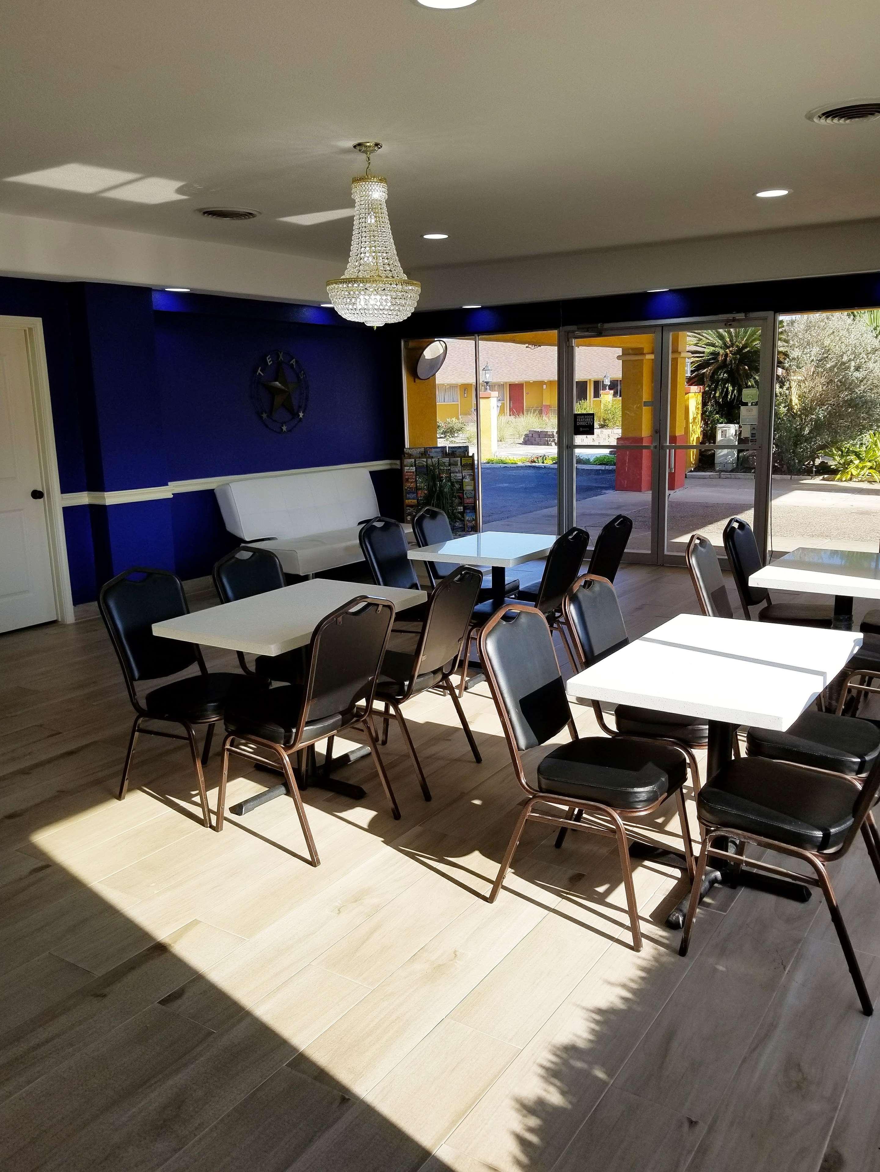 Americas Best Value Inn & Suites Brenham Luaran gambar
