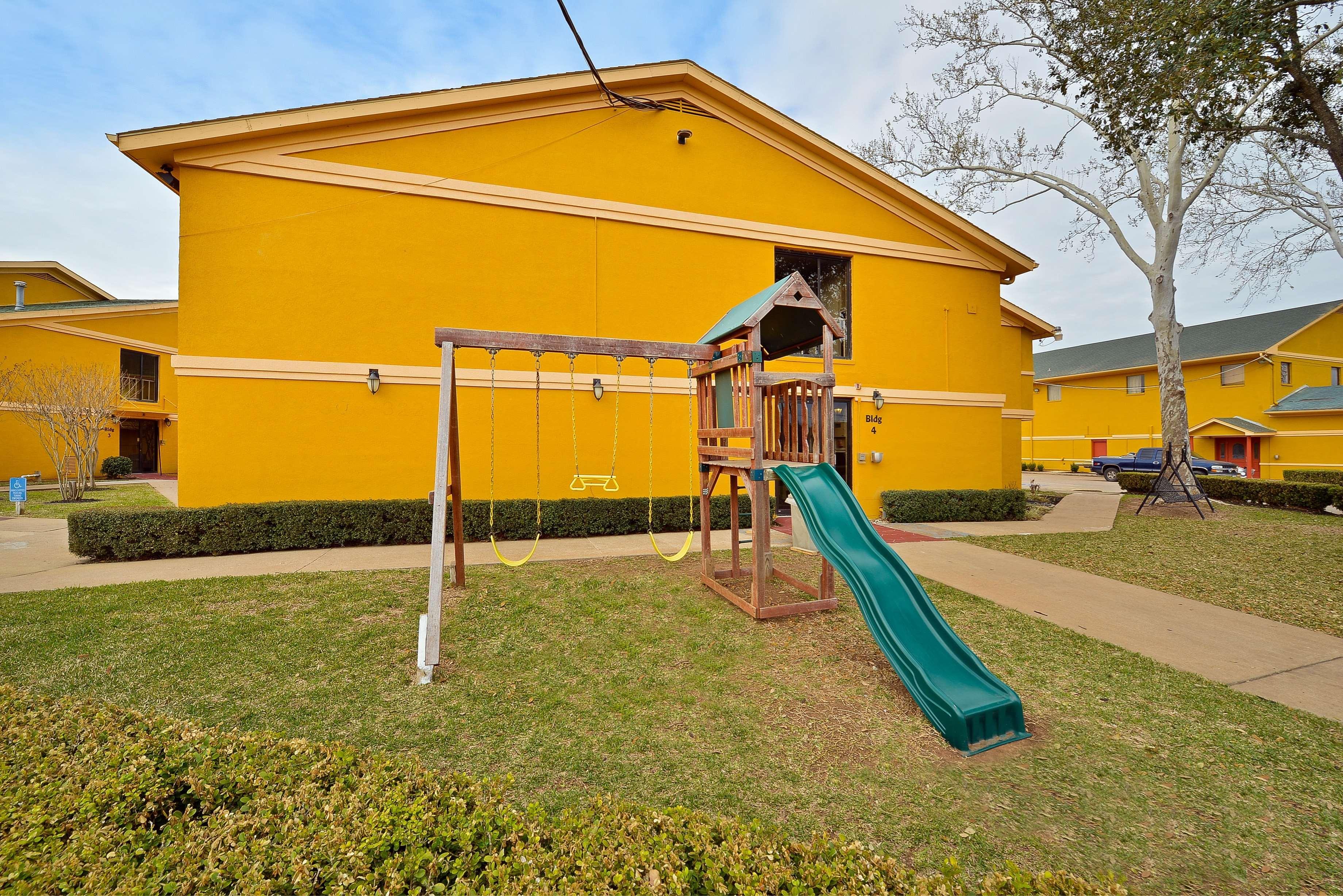 Americas Best Value Inn & Suites Brenham Luaran gambar