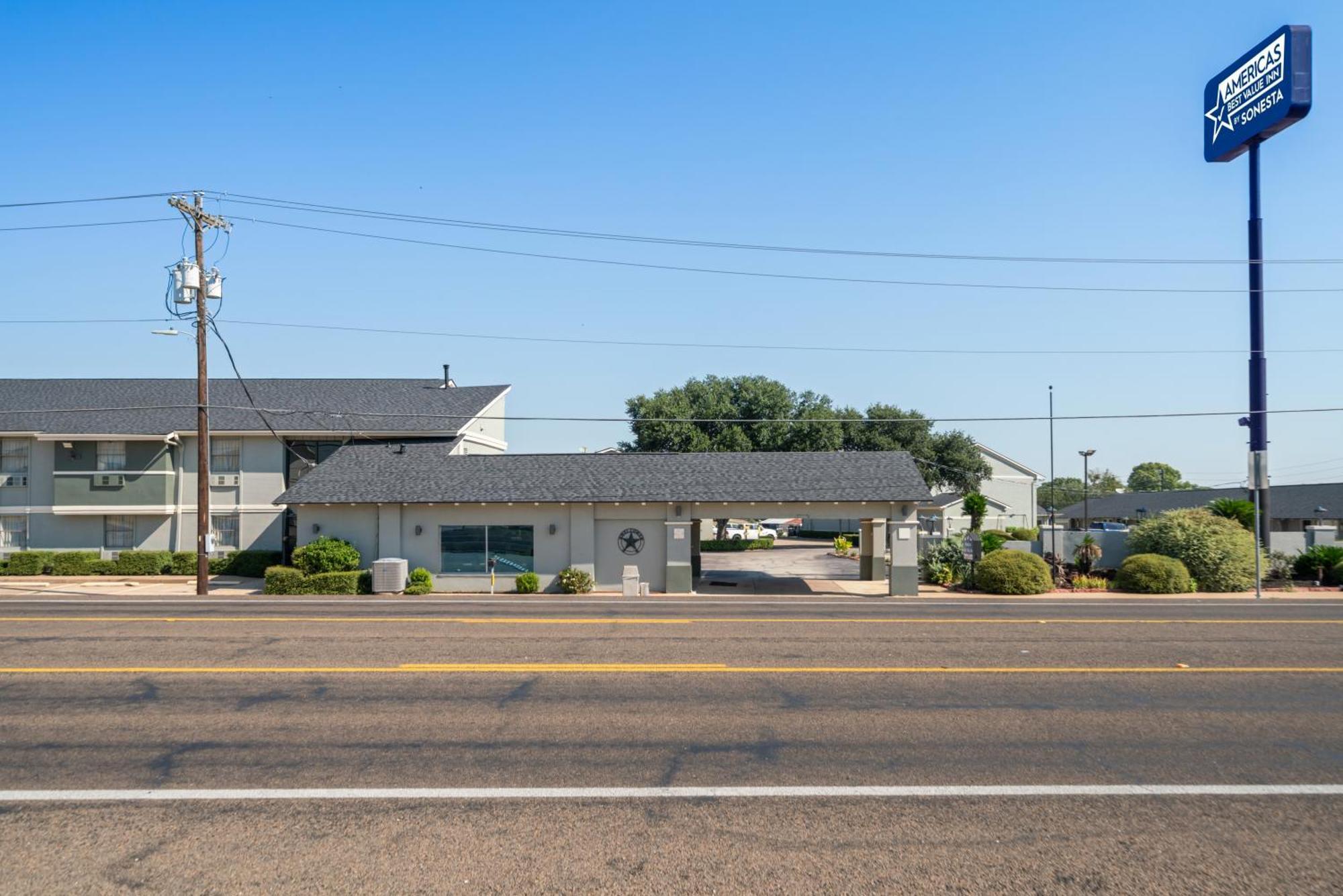 Americas Best Value Inn & Suites Brenham Luaran gambar