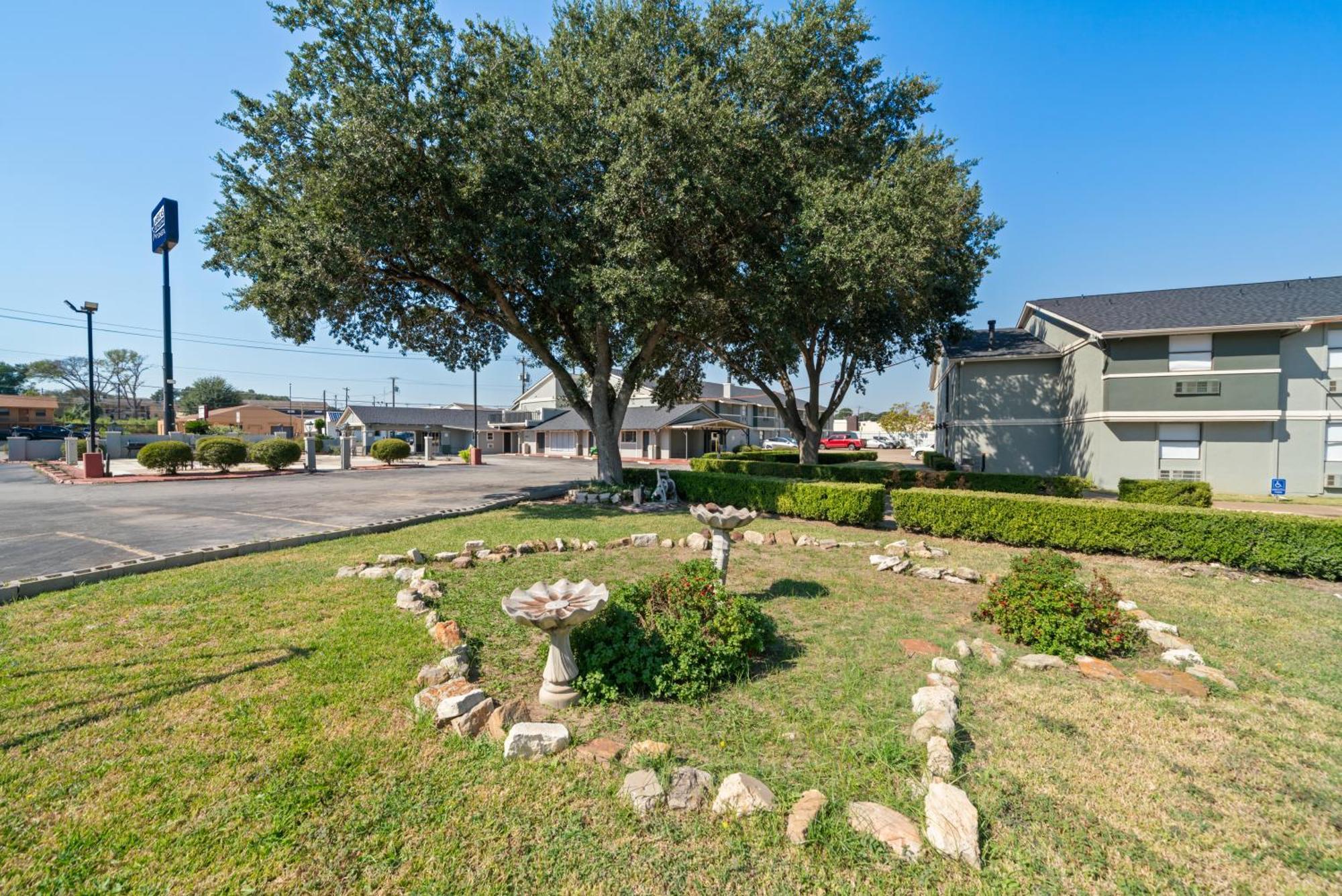 Americas Best Value Inn & Suites Brenham Luaran gambar