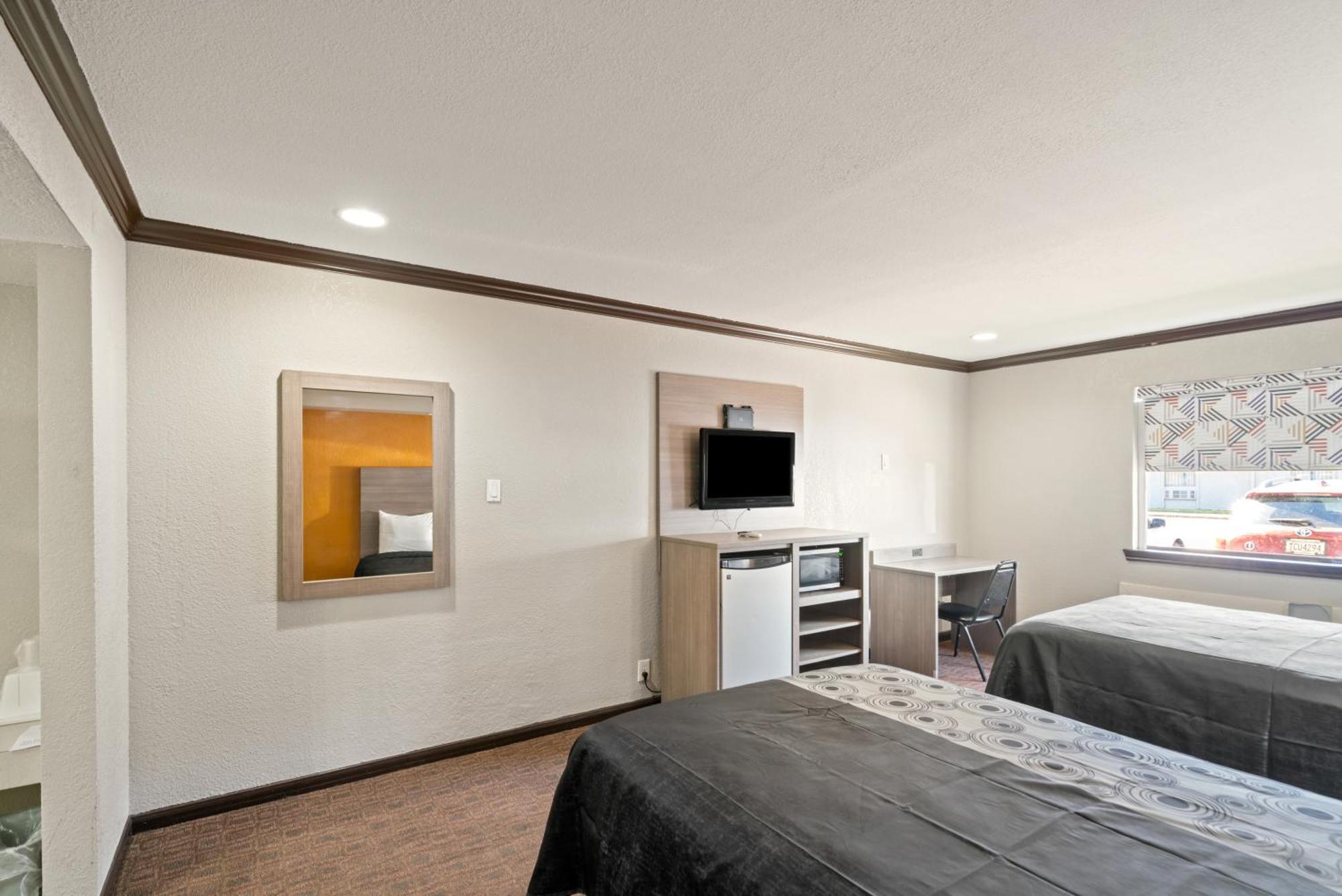 Americas Best Value Inn & Suites Brenham Luaran gambar