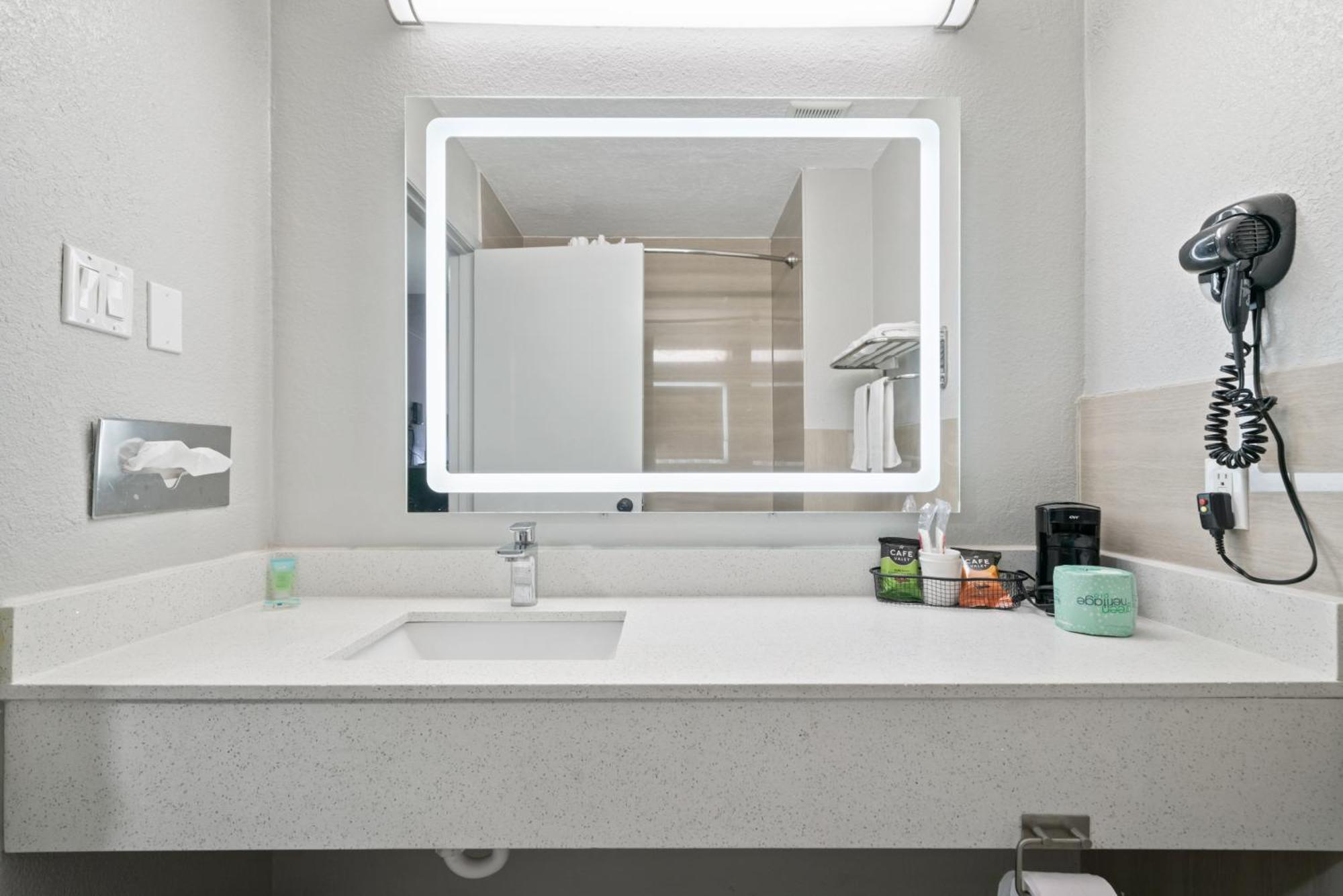 Americas Best Value Inn & Suites Brenham Luaran gambar