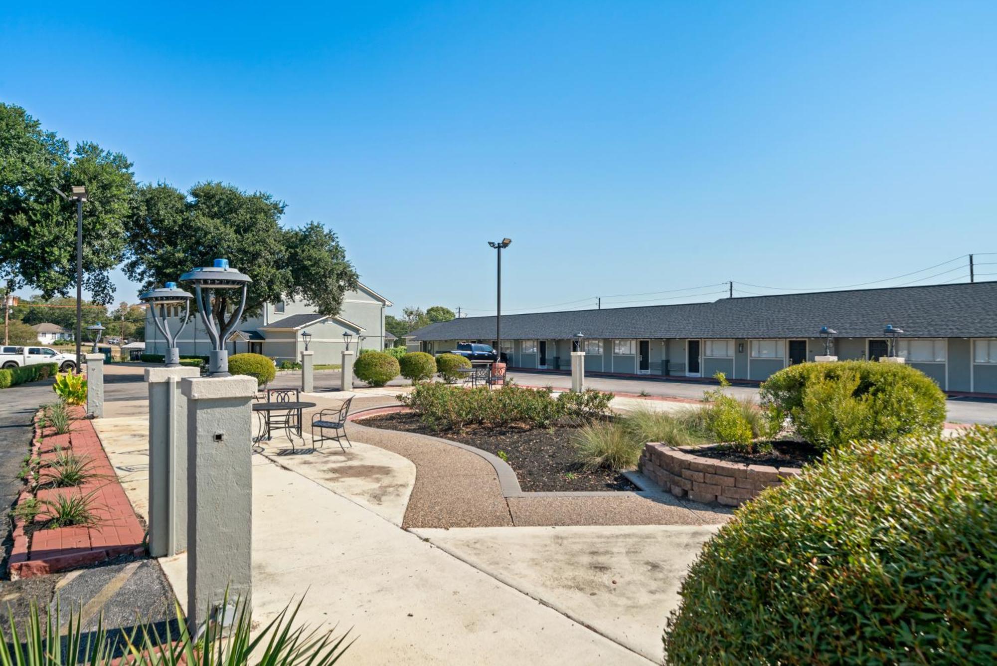 Americas Best Value Inn & Suites Brenham Luaran gambar